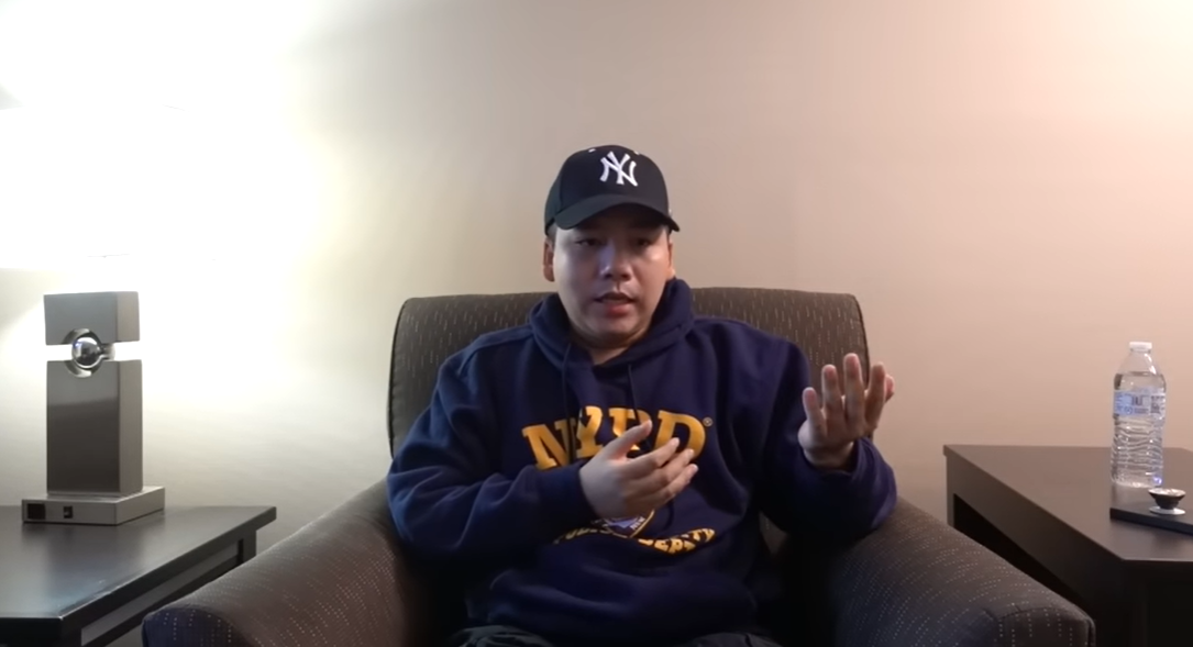 Khoa Pug chia sẻ video đầu tiên về hành trình kéo dài chân của mình